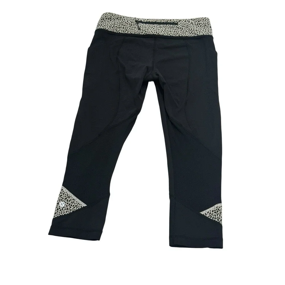 Lululemon‎ Womens pace rival crop leggings black & white 23 inch size 8